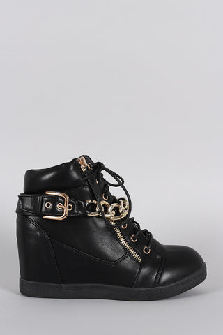 Street Style Buckle Chain High Top Sneaker